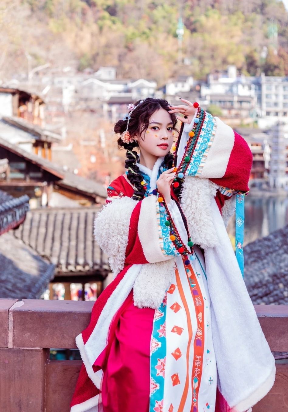 Zhumadian Travel Photography[Driver and director + makeup and clothing + itinerary customization + aerial micro-film + free negatives + no limit on the number of people]