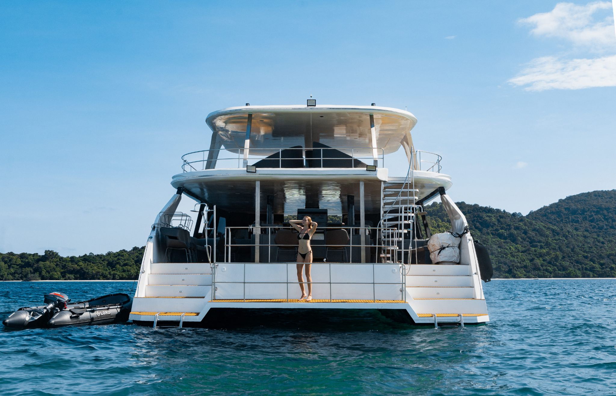 Scuba Diving and Snorkeling Experience in Pattaya, Thailand – 4-8 Hours [Koh Larn and Monkey Island Yacht Charter, Lord Luxury Bubble Bath, DJ, Snorkeling, Fishing, Speedboat Private Charter]