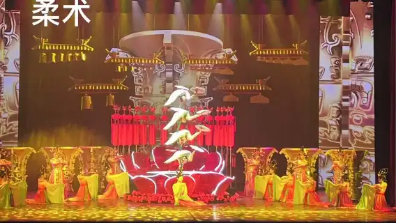 Final Chance to Witness Breathtaking Acrobatics-"Red Theater's Gravity-Defying Spectacle!"