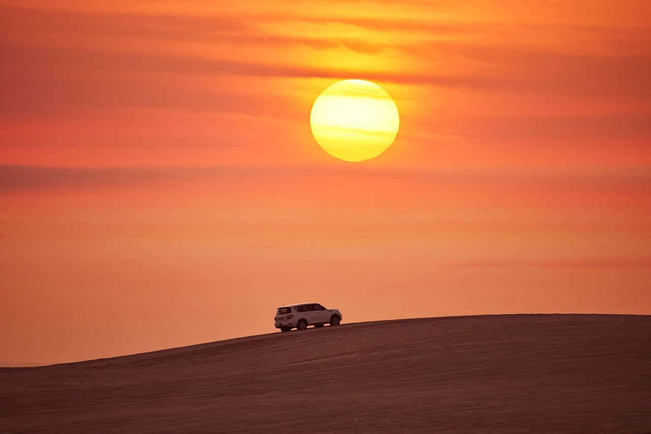 Doha Desert Khor Al Udaid Dune Bashing Half-Day Tour [Pickup, Camel Ride, Sandboarding, Falcon Photo]