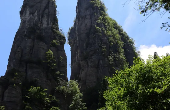 湖北恩施大峽谷+七星寨包車一日遊 可中英文服務 不含門票