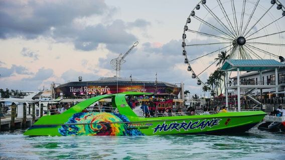 Speedboat Sightseeing Adventure of Miami