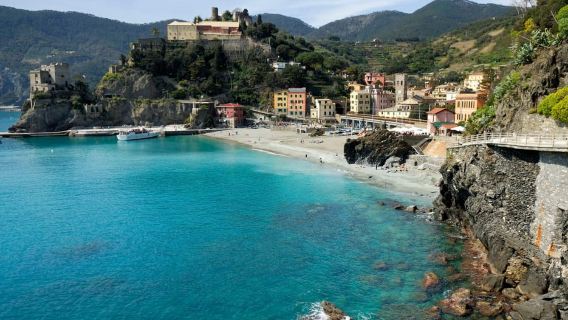 Florencia: Excursión de un día a Cinque Terre con senderismo opcional o Pisa