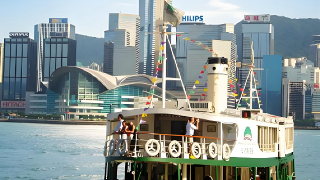 【香港一日遊-45人團】純玩送文創+茶餐廳+送卡送電影故事遊