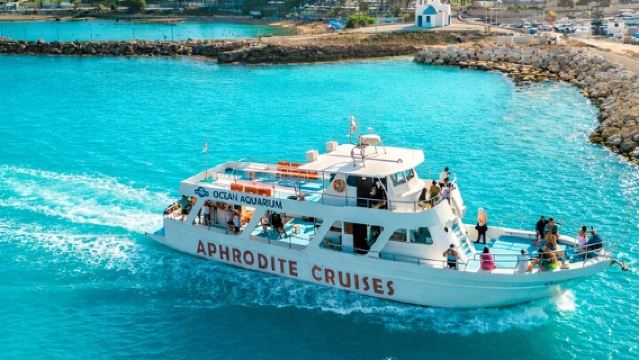 Von Protaras aus: Kreuzfahrt zur Schildkrötenbucht und zur Blauen Lagune