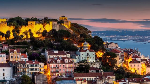 Sepanjang Portugal: Penterjemah Profesional Cina-Portugis & Inggeris | Penterjemah Pameran | Teman Perniagaan | Pemandu Pelancong Tempatan | Perancangan Perjalanan Tersuai