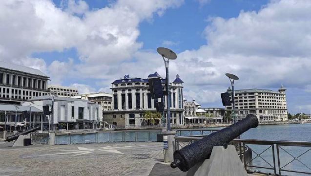 毛里求斯境內   旅遊地陪|專業翻譯 |展會|商務出行|考察|陪同|拜訪