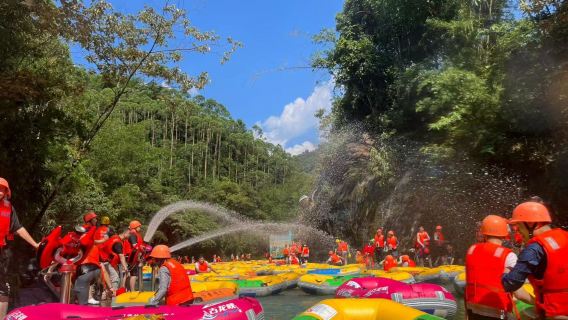 Guangdong Qingyuan Gu Long Xia rafting adventure experience (ultimate rafting course + thrilling mountain forest speed crossing + exciting water battle carnival + internet-famous photo spots)