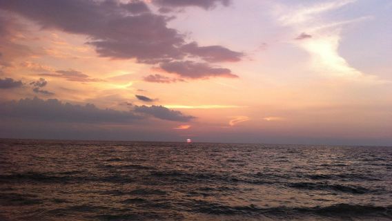 Colombo, Sri Lanka: Sunset and city night tour 2 hrs