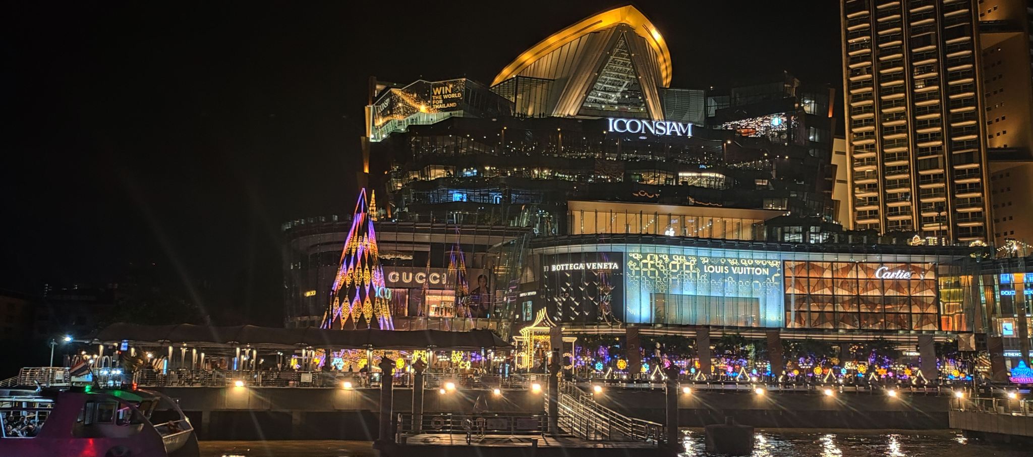 Du thuyền đêm trên sông Chao Phraya - Opalinh tại Bangkok, Thái Lan