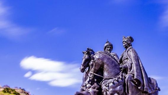 呼和浩特+內蒙古自然博物館+昭君博物院+大召+將軍衙署一日遊