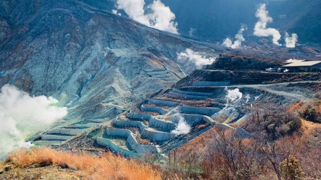 Mount Fuji & Hakone Day Tour from Tokyo