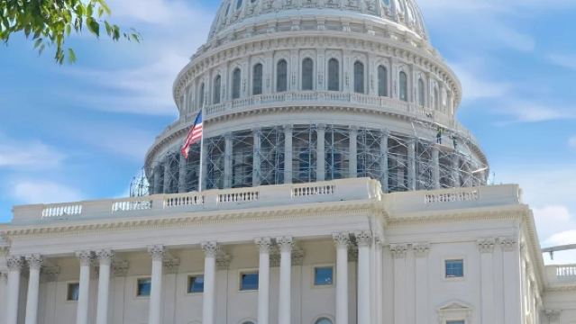 Lawatan sehari ke Capitol Hill, Lincoln Memorial, National Mall dan Smithsonian Museum di Washington D.C., Amerika Syarikat