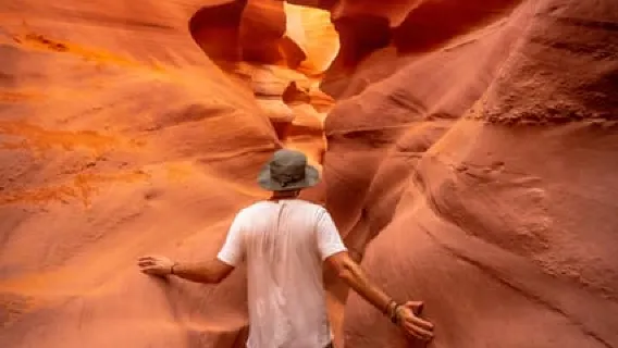 Desde Sedona: Tour por el Cañón del Antílope y la Curva de la Herradura