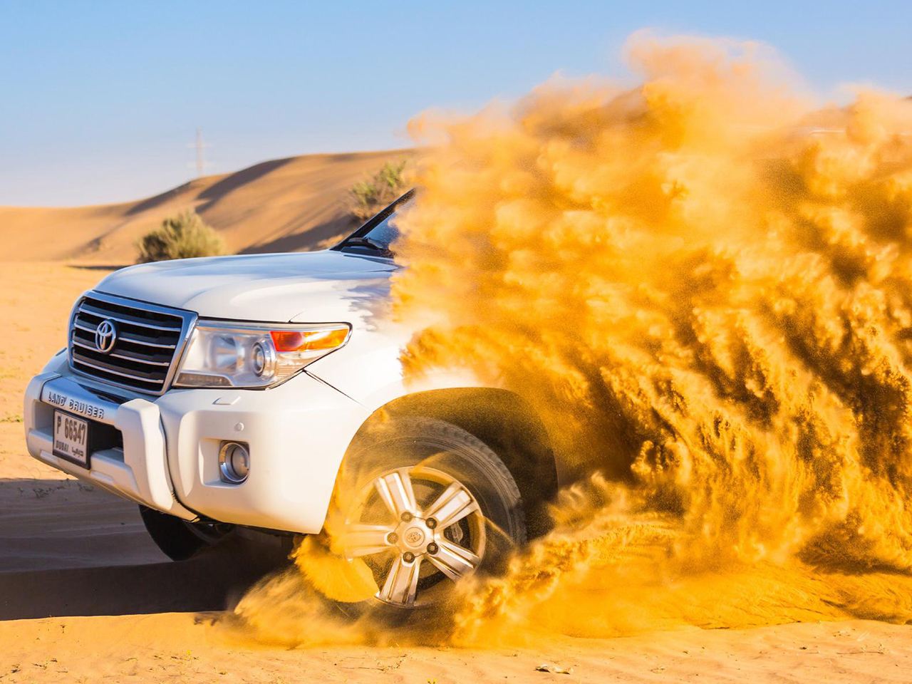 杜拜金相框＋Al Seef＋沙漠 VIP 沖沙＋營地晚宴一日遊