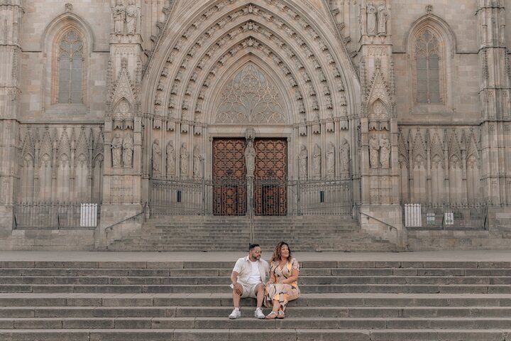 Photo Walking Tour Barcelona Cathedral Gothic Quarter El Born