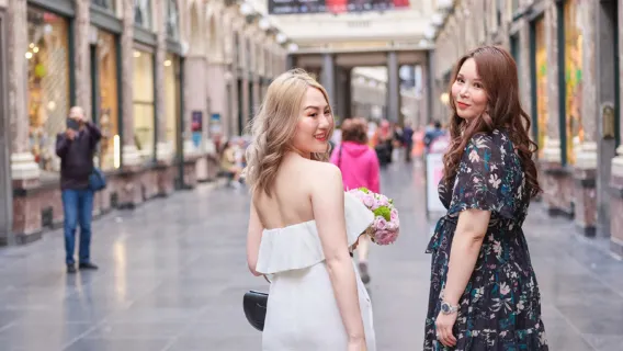 Sesión fotográfica en Bruselas, Bélgica[Fotógrafo de viajes en Brujas y Bruselas, Bélgica para sesiones de boda, retratos, fotografía de viajes y acompañamiento fotográfico.]