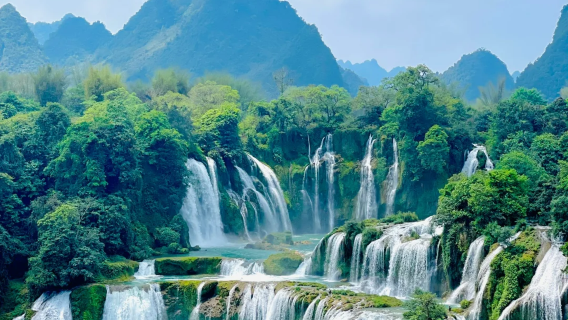 Esplorazione delle attrazioni di Guangping & tour di un giorno alla cascata di Duong Cam