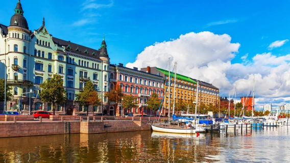 Excursión de un día por Helsinki y Suomenlinna con guía en inglés y servicio de atención al cliente en chino