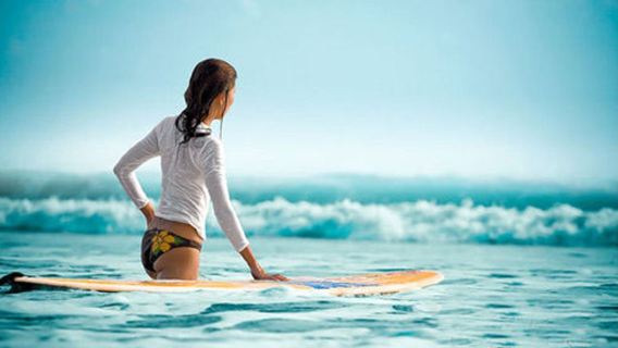 Bali Kuta Beach  Surfing Lesson by 27 Surf School