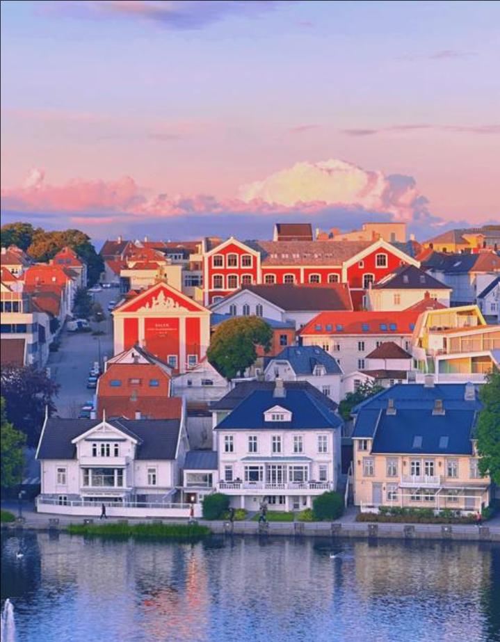 挪威斯塔萬格+佈道石+斯塔萬格老城+斯塔萬格大教堂包車一日遊