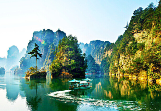Zhangjiajie Grand Canyon Glass Bridge & Baofeng Lake (Including Boat Tour) Private Guided Day Trip