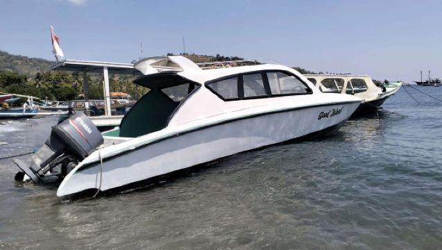 เรือรับส่งส่วนตัวจากลอมบ็อกไปเกาะกิลีตราวังอัน/กิลิ เมโน/กิลิ แอร์