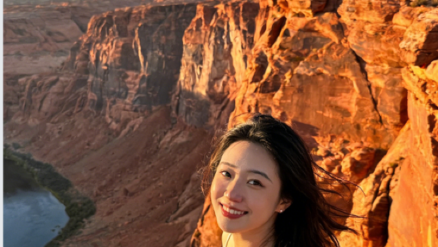 美國拉斯維加斯周邊胡佛水壩+大峽谷西峽+天空步道【中文包車】