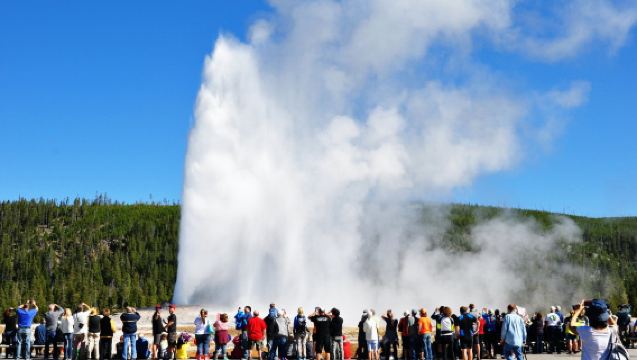 美國鹽湖城+黃石國家公園+老忠實+大稜鏡【中文包車可定制】