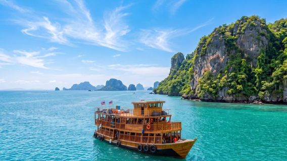 ทัวร์อุทยานแห่งชาติหมู่เกาะอ่างทองโดยเรือใหญ่จากเกาะสมุย