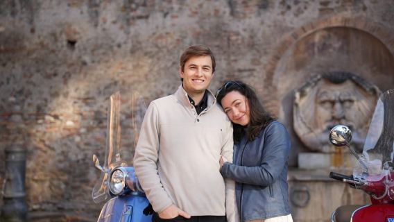 Rome: Transport with VESPA and free Pro Photoshoot
