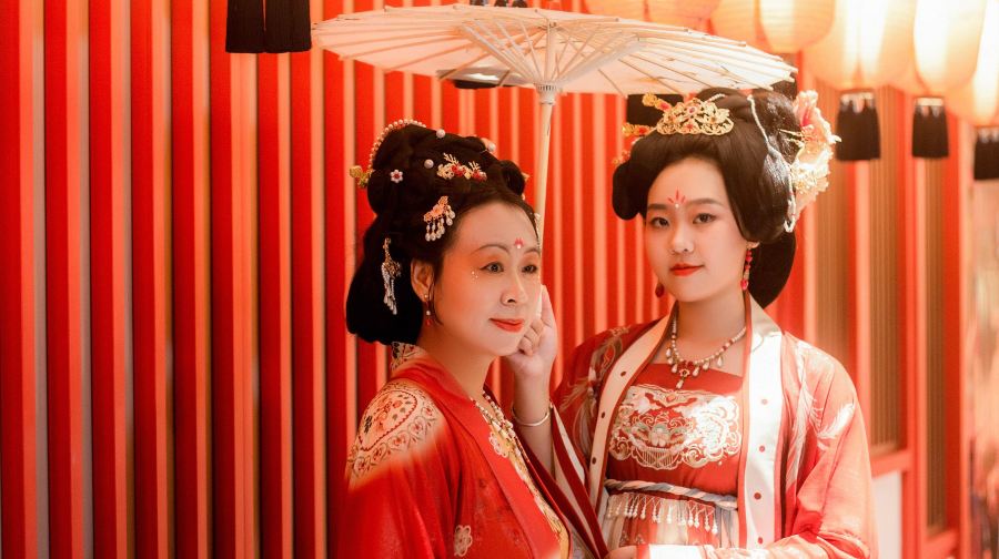 西安長安十二時辰主題街區旅拍【專業旅拍無隱形消費+道具+專業動作指導（不含門票）】