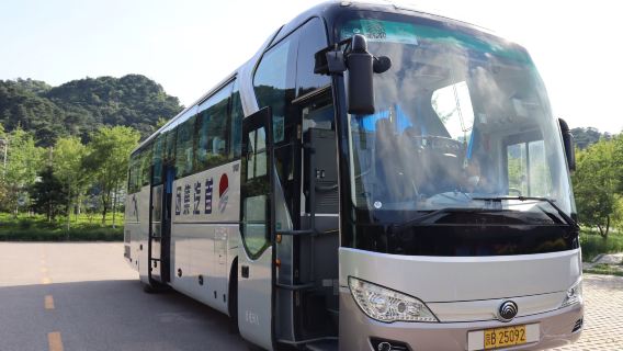 Bus andata e ritorno da Pechino alla Grande Muraglia di Mutianyu [Orari di partenza 7:00-13:30] [Con navetta] [Guida dal vivo]