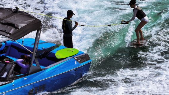 廣東深圳七星灣尾波沖浪/海上沖浪體驗【可預訂70尺大遊艇/海上帆船體驗/摩托艇/海上項目】