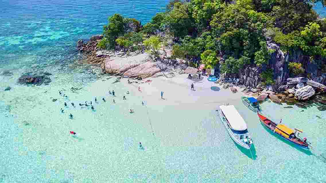 Full-Day Koh Lipe 7 Islands Snorkeling Experience with Lunch