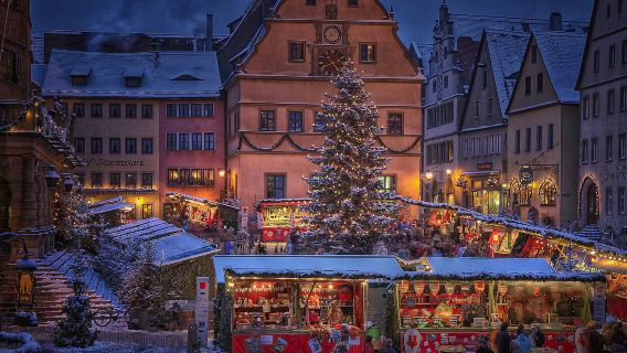 Rothenburg ob der Tauber & Harburg: Day Tour from Munich