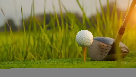 ทัวร์ส่วนตัวไปอุทยานธรณีโลกกลุ่มภูเขาไฟไหโข่ว – กอล์ฟที่กว๋านหลานและภูเขาไฟวันเดียวจากไหโข่ว