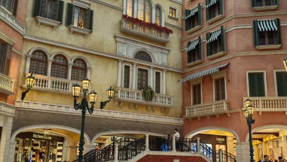 澳門一日遊，獨立私家小團，優秀司機兼導遊，打卡經典景點，品美食