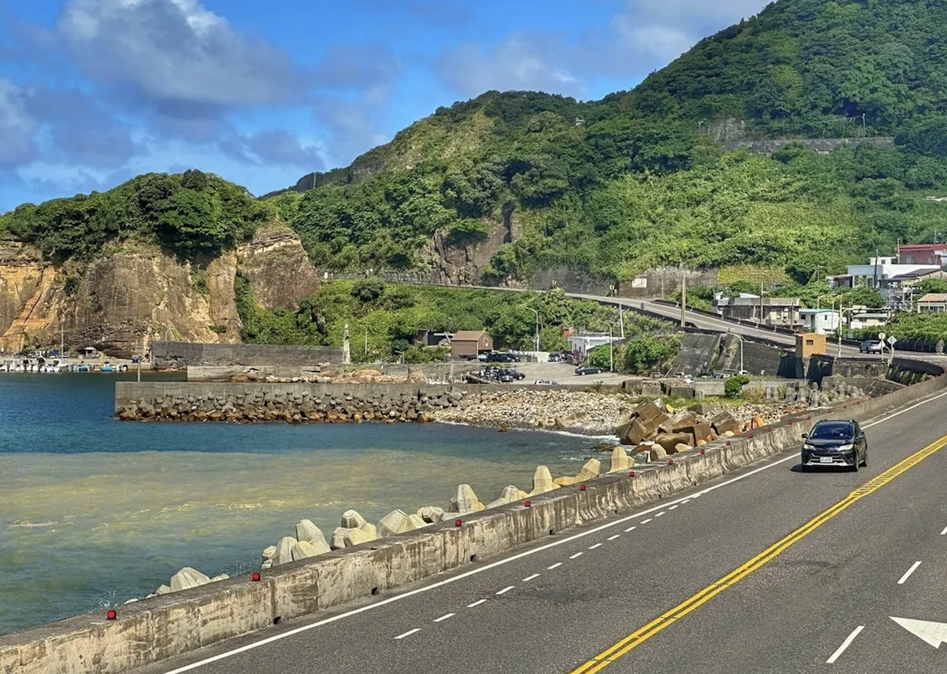 Taipei: tour di un giorno in auto condivisa a Yehliu, Jiufen, Jinguashi e Shifen (trasferimento incluso dal centro città)