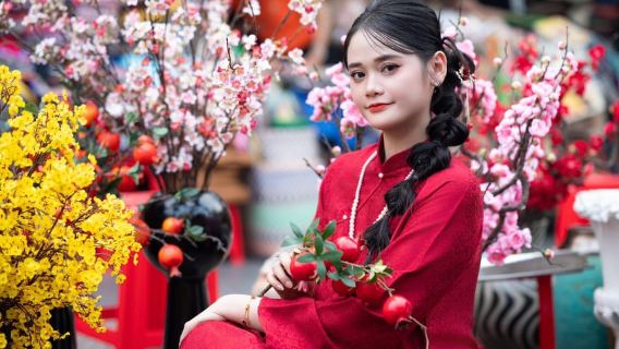 Ho Chi Minh Styled Photoshoot Tour With Makeup Photographer