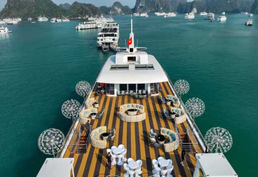 Halong Bay Day Trip: Optional 5-Star Cruise, Surprise Cave, Titop Island, Kayaking + Lunch
