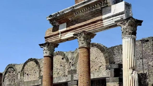 包車一日覽盡龐貝古城+那不勒斯國家考古博物館