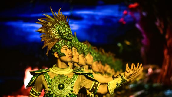 [하이난 싼야 데이투어] 천애해각&대소동천&송성가무쇼&야시장 or 녹회두 공원/우리말 가이드/간식포함