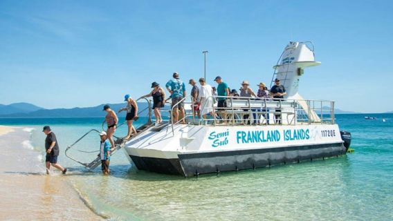 Frankland Islands Reef: Boat Tour from Cairns