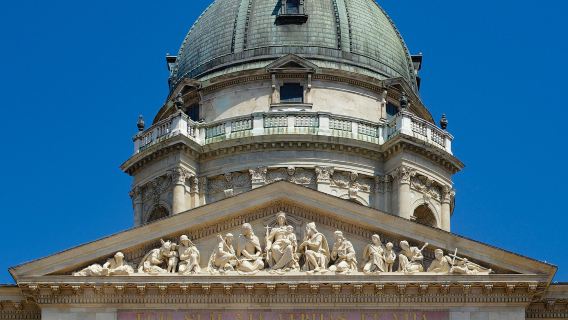 匈牙利布達佩斯-格德勒宮-拉薩爾馬術公園-布達佩斯多瑙河觀光