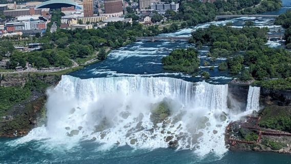 加拿大+多倫多尼加拉瀑布一日遊/行程可調-中文包車