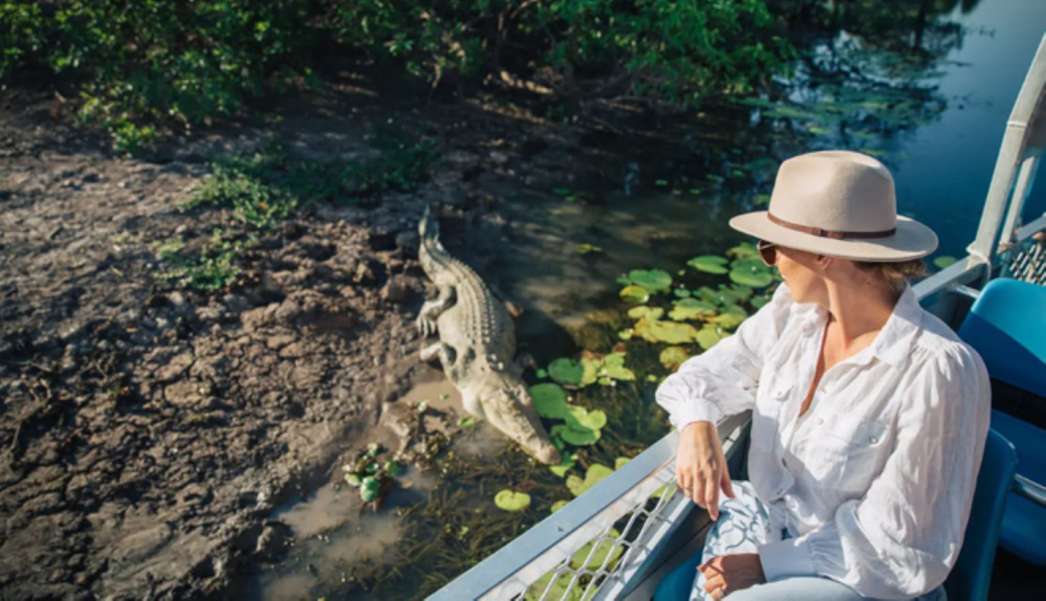 Дарвин: дневной тур на круизном катере по реке Аделаида с наблюдением за крокодилами (туда и обратно) | Трансфер из города | Выбор парка/заповедника