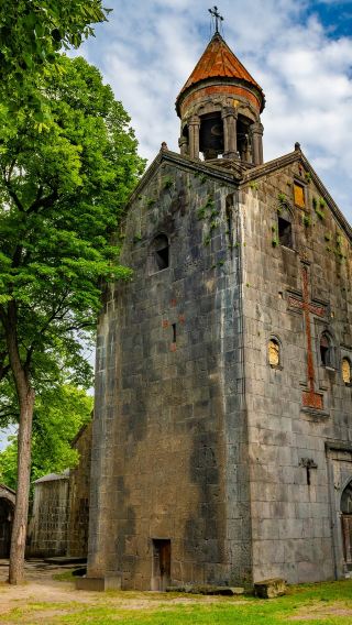 1-day private charter tour to Sanahin Monastery Complex and Haghpat Monastery Complex in Armenia
