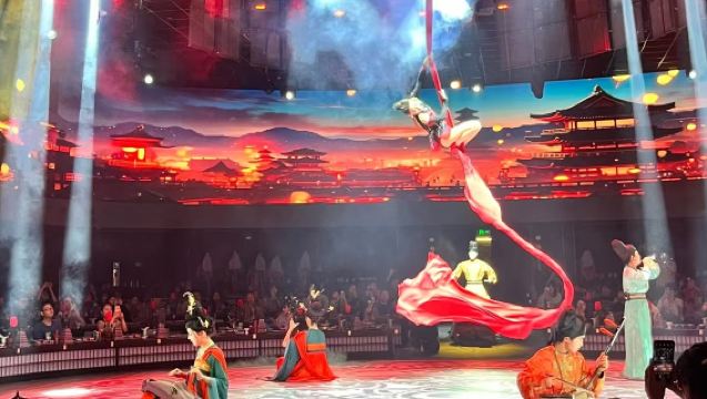 Xi'an Chang'an Palace Banquet·Immersive Experience of Imperial Feast (Dreaming of Chang'an + Elegance of the Tang Dynasty + Audio-Visual Extravaganza + Optional Ancient Costume and Makeup Experience)