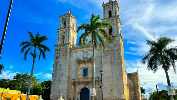 Pacote de grupo em Cancún, México: Chichén Itzá + cenote + Valladolid (degustação de tequila)